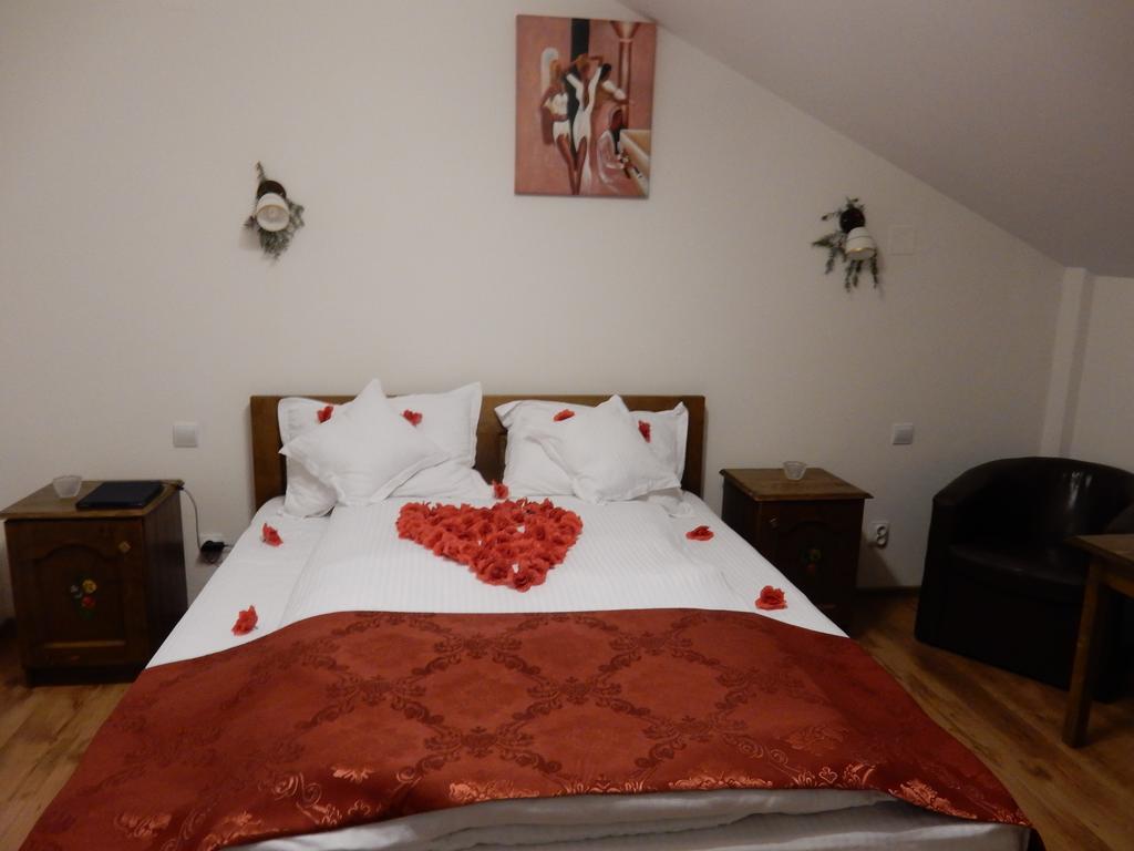 Pensiunea Cetatea Craiului Rîşnov Habitación foto
